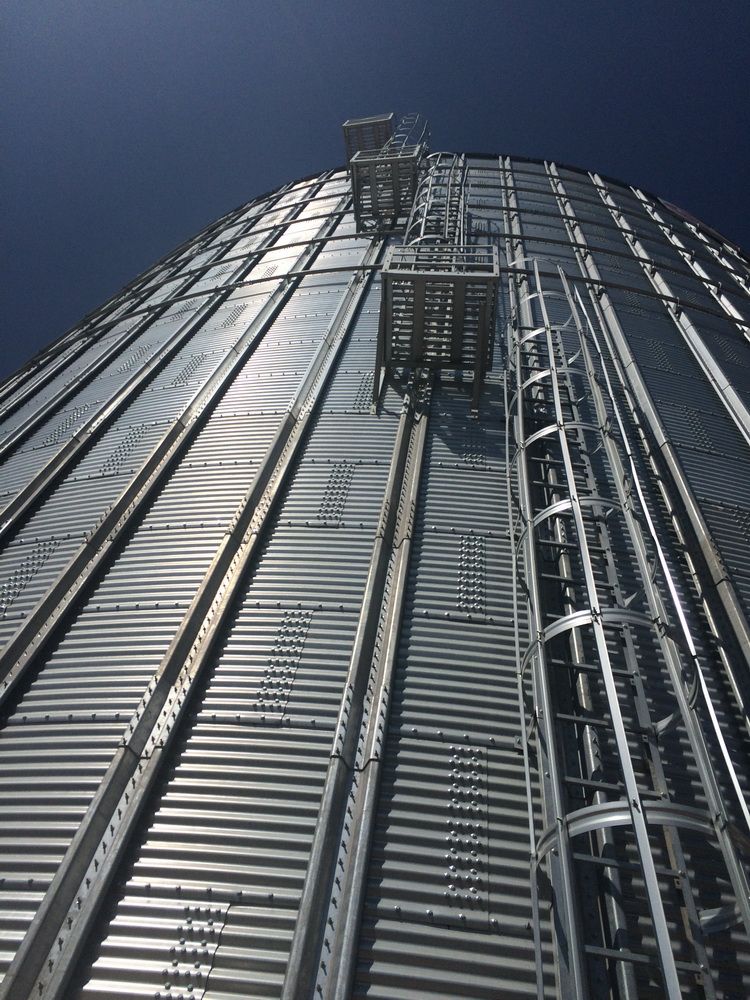 Silos 2